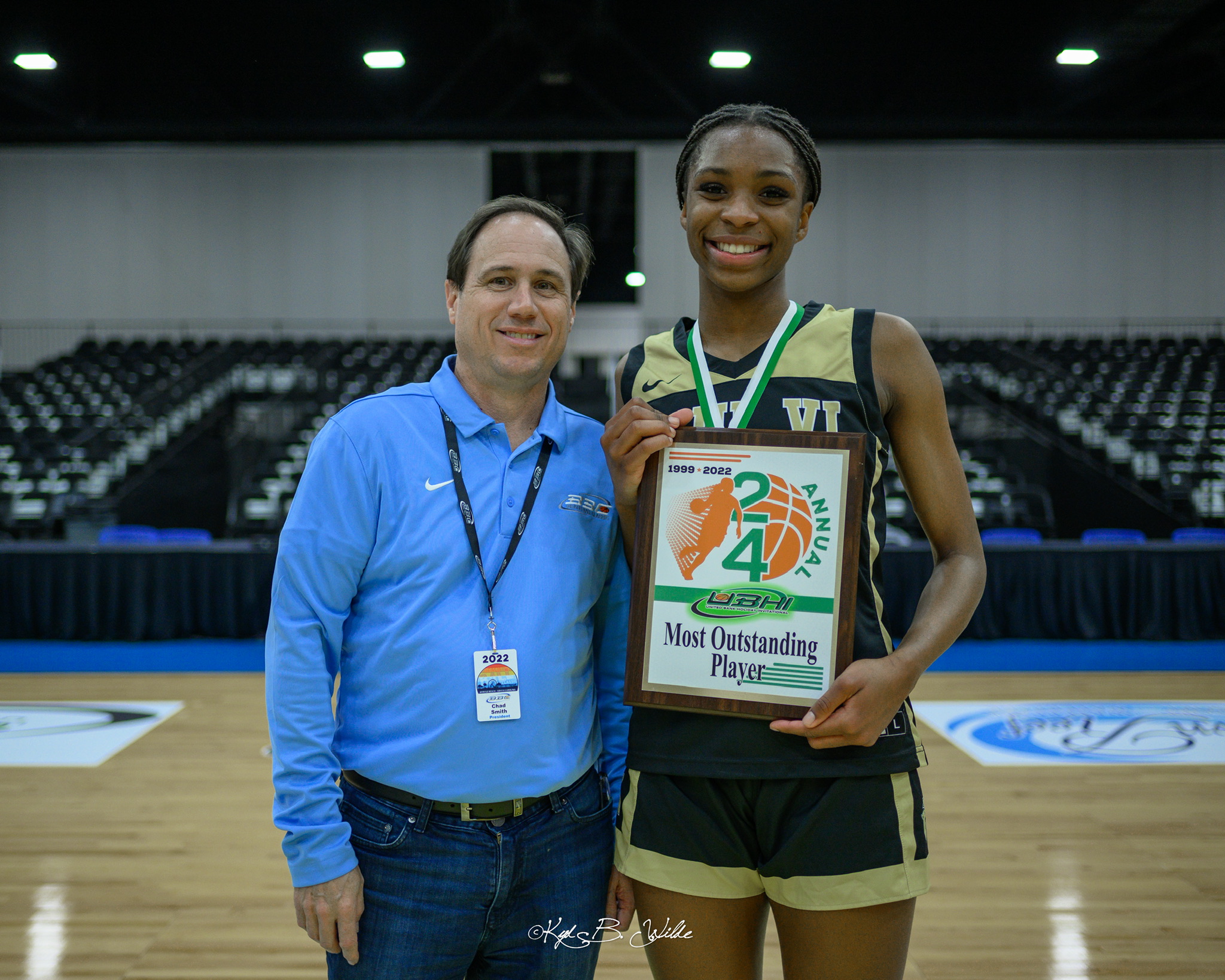 #24 Laura Williams named UBHI Most Outstanding Player for 2022 Tournament